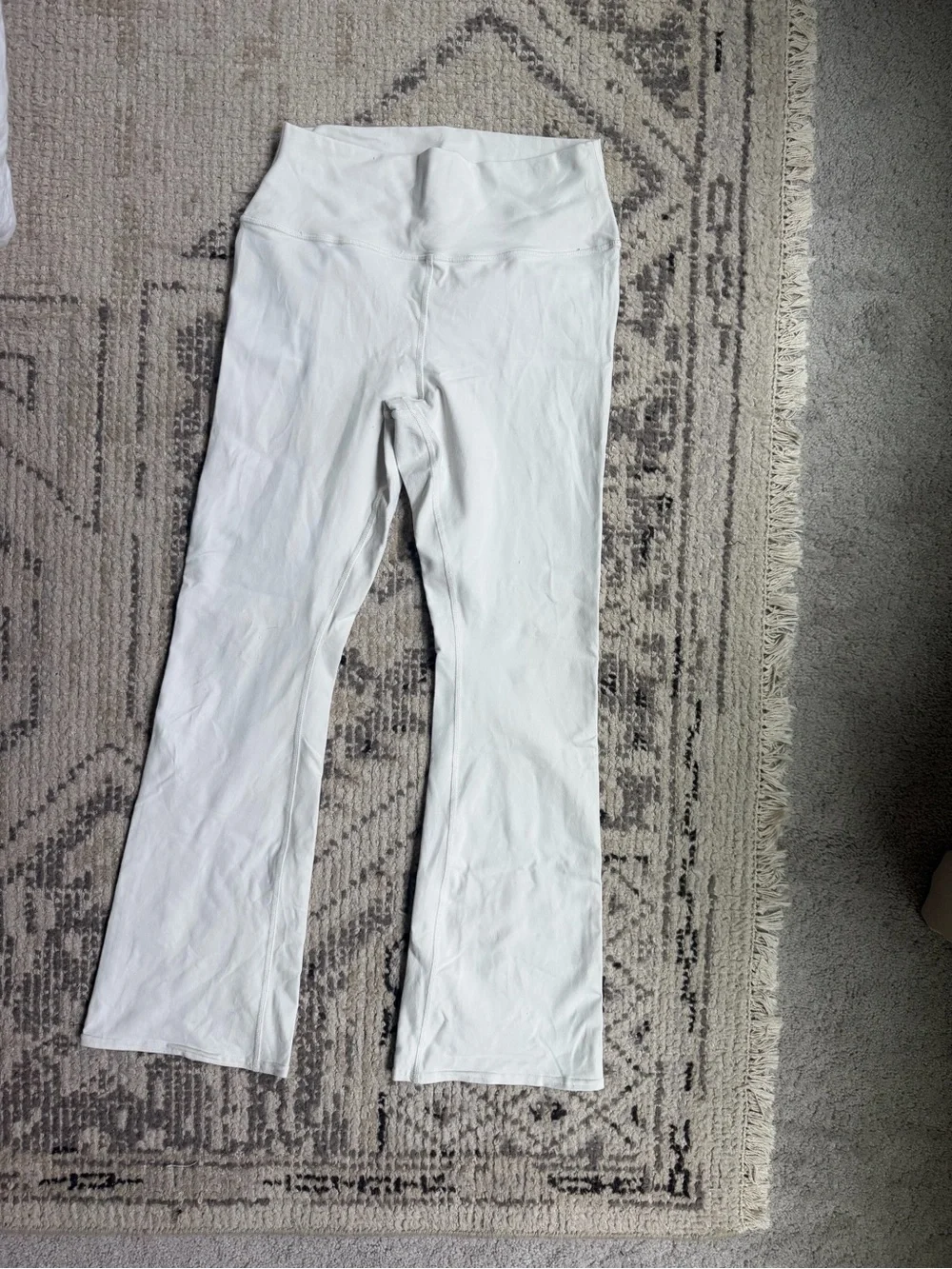 ALO Yoga worn few